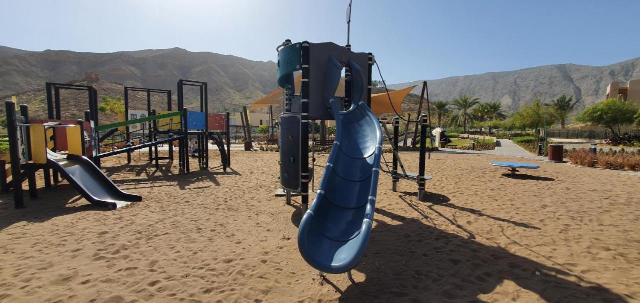 One 2Bhk Elegant Apartment In Muscat Bay 03 Exteriör bild