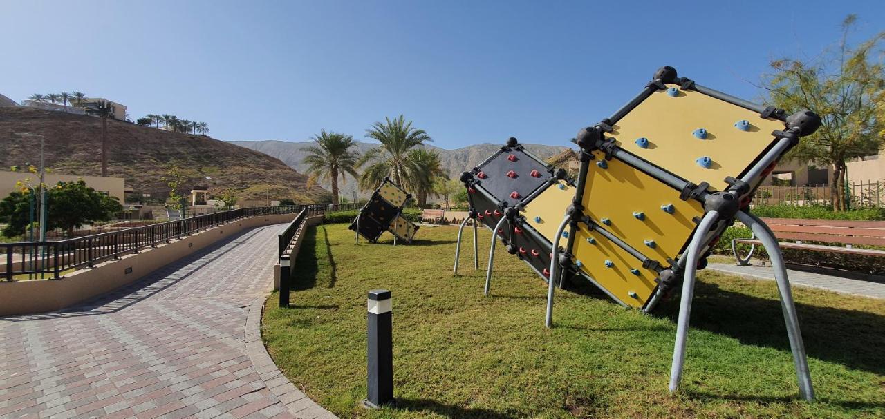 One 2Bhk Elegant Apartment In Muscat Bay 03 Exteriör bild