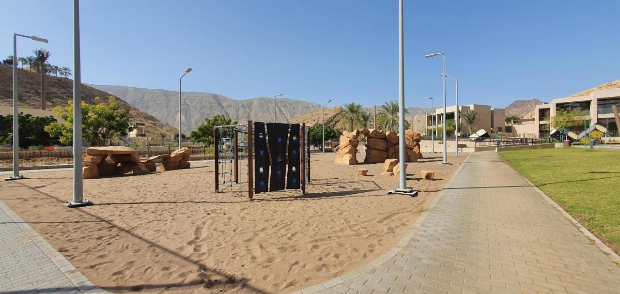 One 2Bhk Elegant Apartment In Muscat Bay 03 Exteriör bild